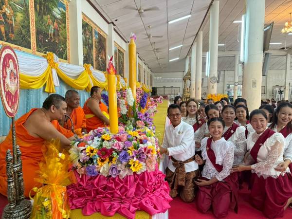 กิจกรรมแห่เทียนจำนำพรรษา ประจำปี 2568